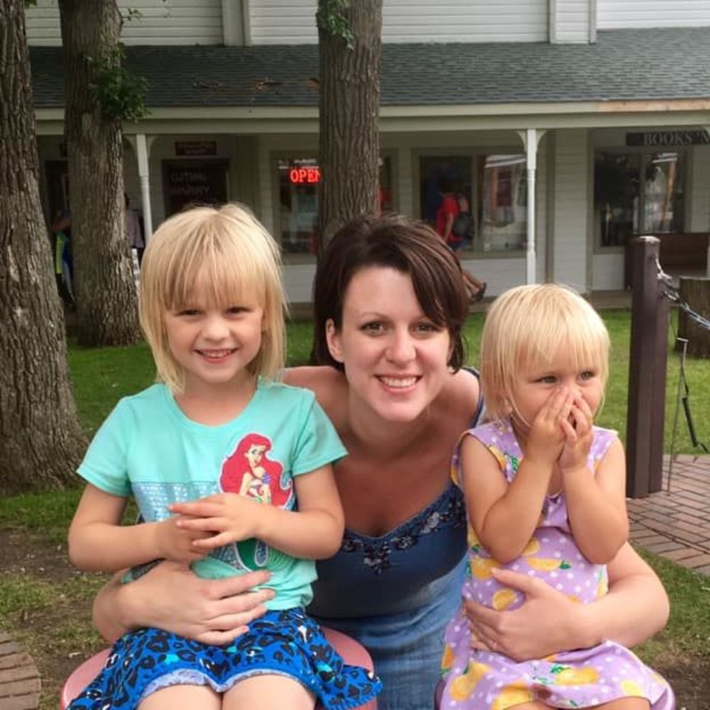 Meet your Posher, Nikea